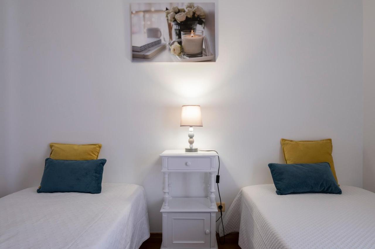 Bellavista Apartment ปอนตาเดลกาดา ภายนอก รูปภาพ