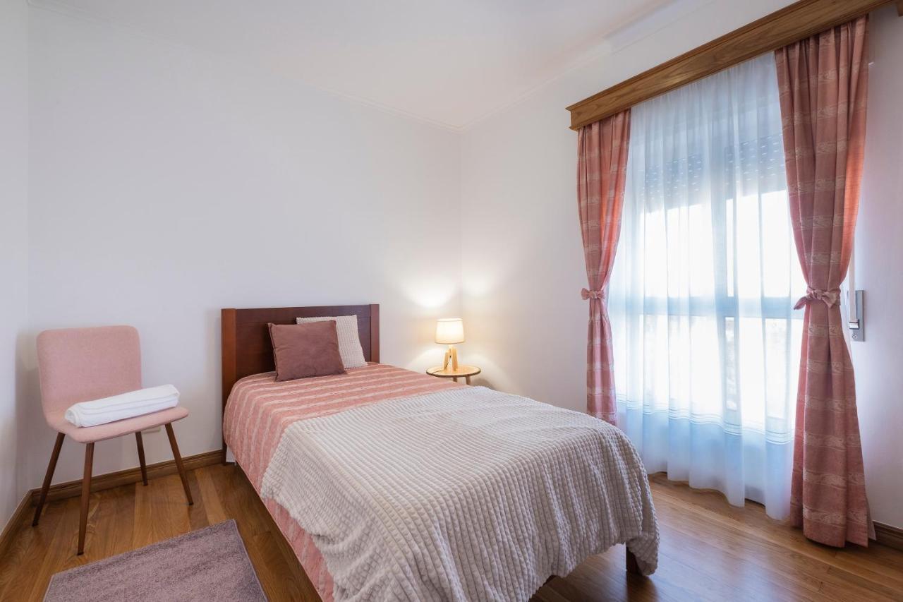 Bellavista Apartment ปอนตาเดลกาดา ภายนอก รูปภาพ