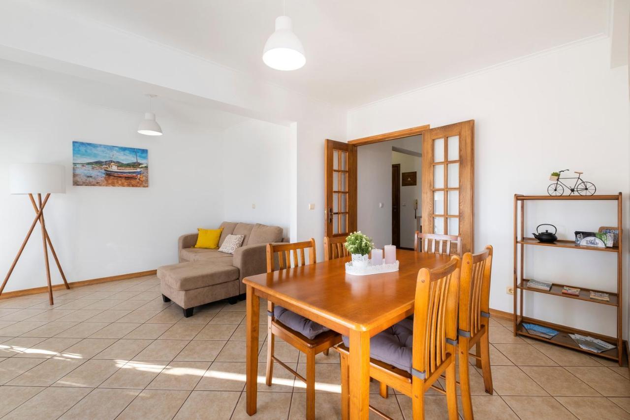 Bellavista Apartment ปอนตาเดลกาดา ภายนอก รูปภาพ